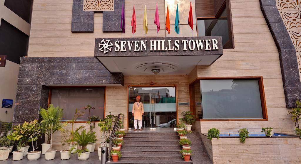 Hotel Seven Hills Tower Agra (Uttar Pradesh)