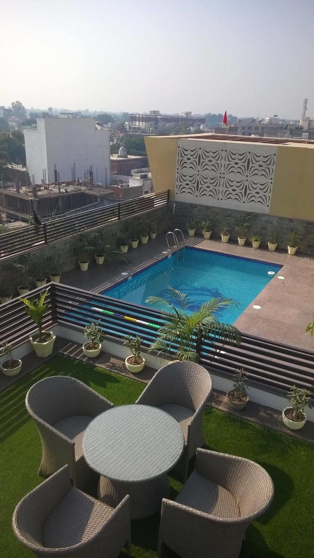 Hotel Seven Hills Tower 3*